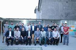 معاون دانشجویی فرهنگی و مدیر امور دانشجویی در جمع دانشجویان خوابگاه دانش